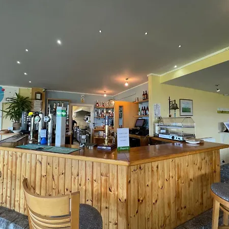 Cosy Room With Golf & The Beach On Your Doorstep! Mawgan Porth Exterior foto