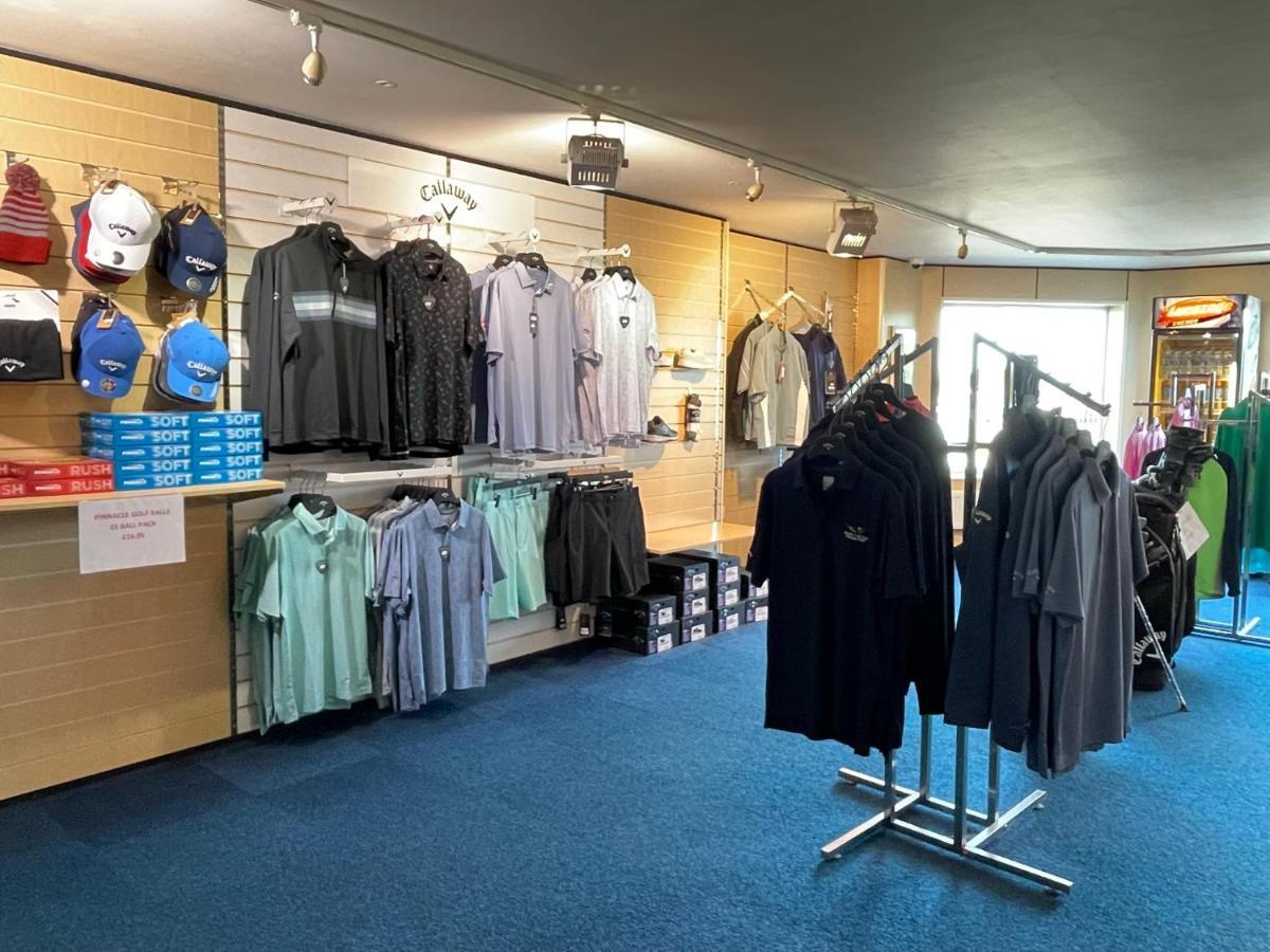 Cosy With Golf & The On Your Doorstep!